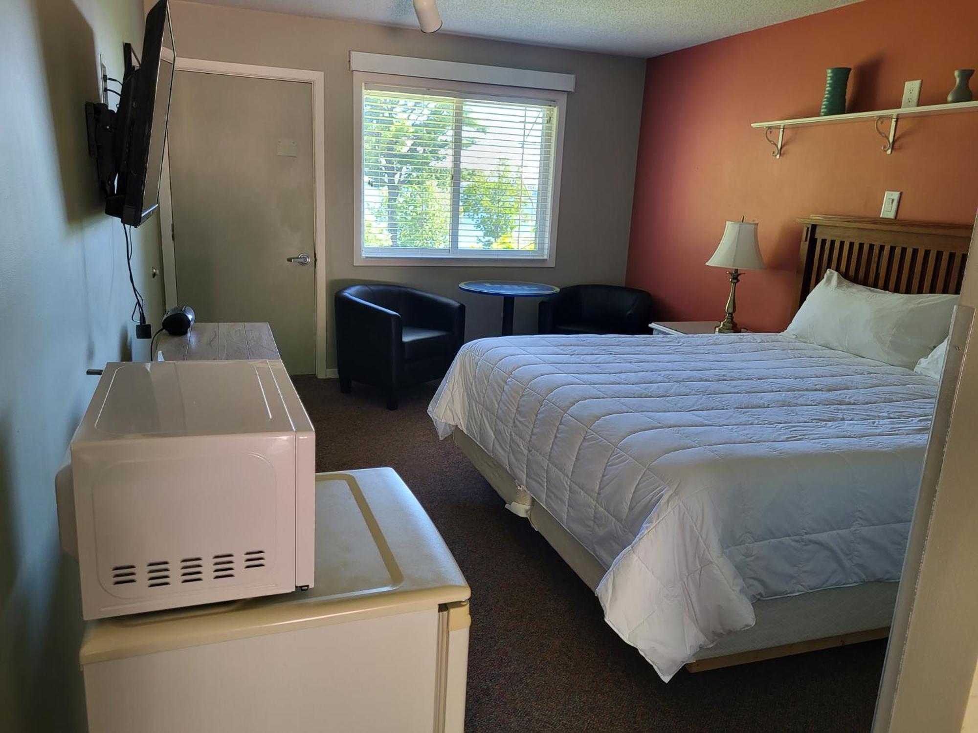 בייפילד Chequamegon Lake Superior Lodge מראה חיצוני תמונה